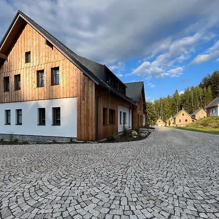 Pod Spicakem アパート Smržovka